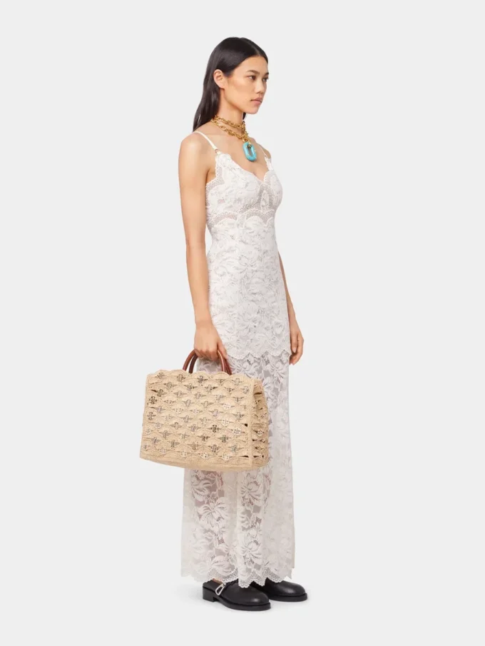 Beige tote bag in raffia