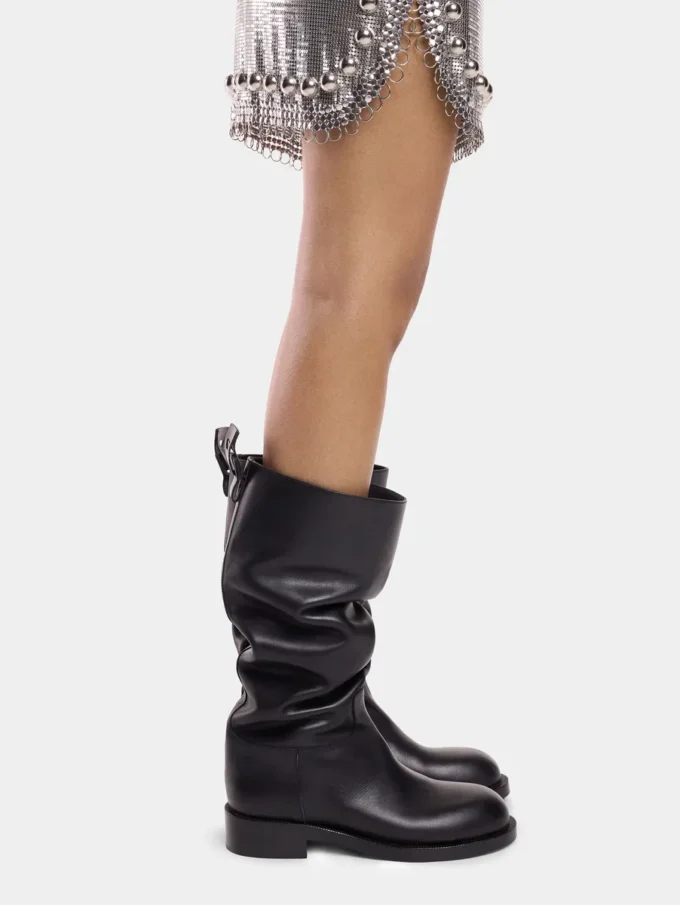 Black boots in smooth leather