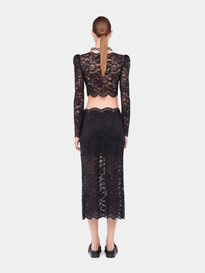 Black crop top in lace