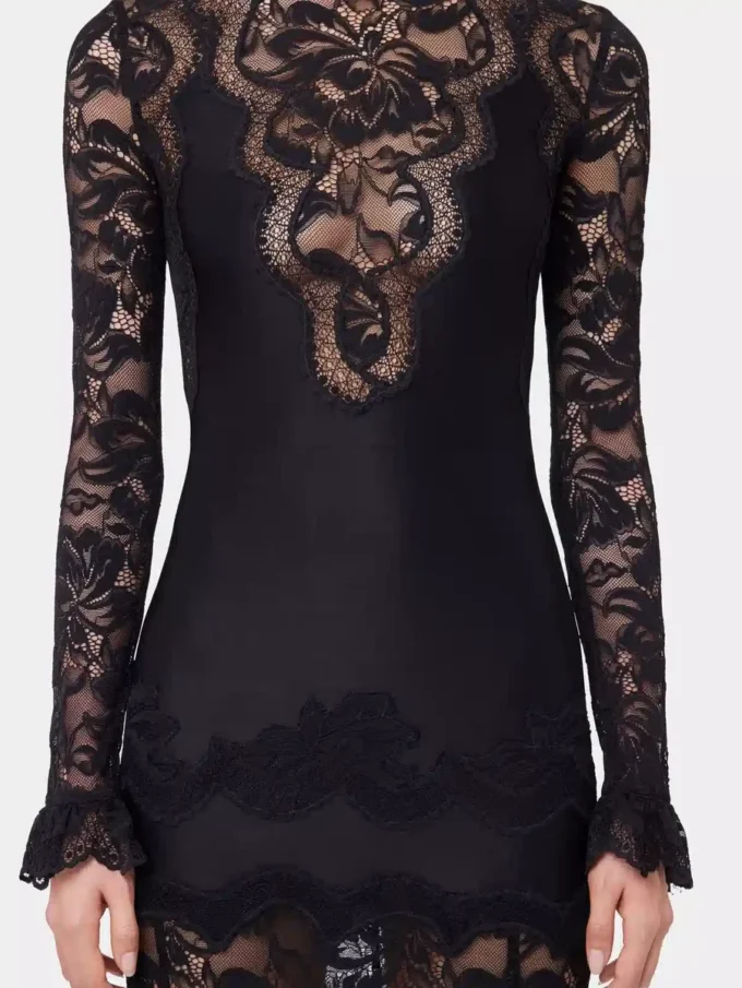 Black long dress in lace and jersey