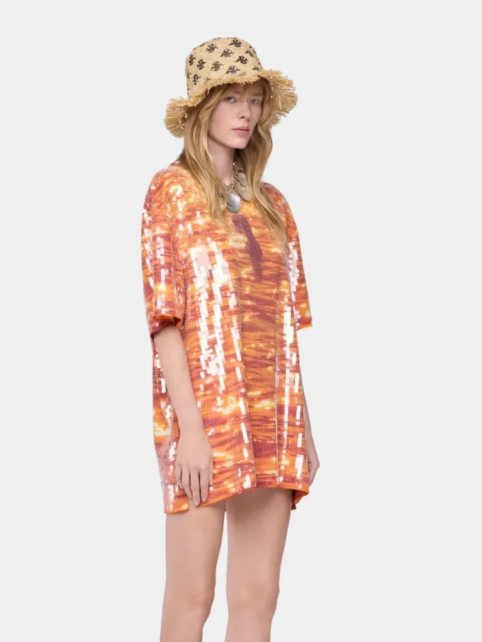 Bob in raffia