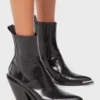 Chelsea black boots