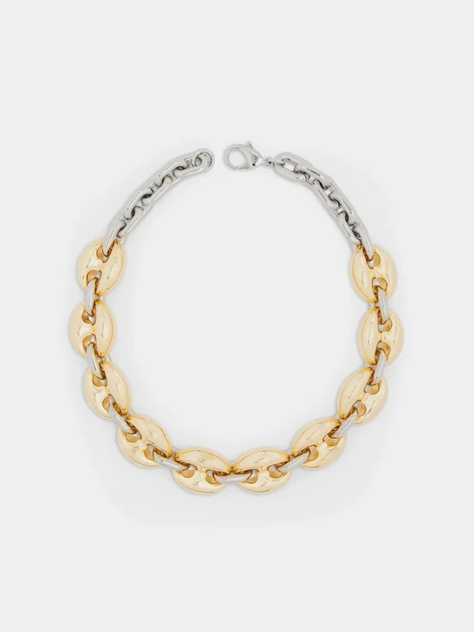Eight chunky gold/silver necklace Eight chunky gold/silver necklace