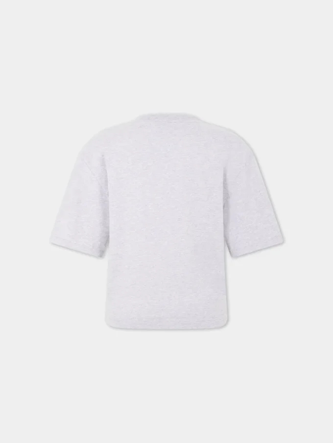 Grey t-shirt with piercing