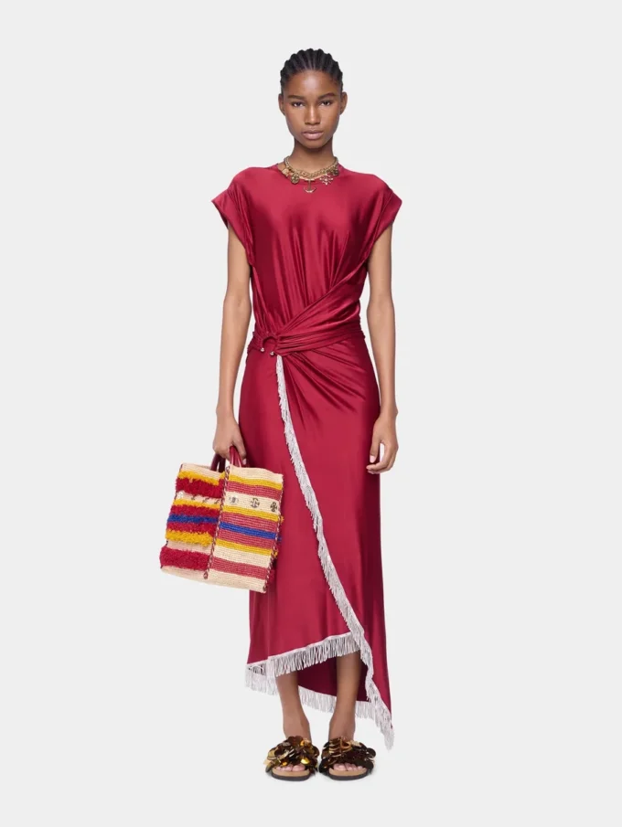 Tote bag in raffia with straps