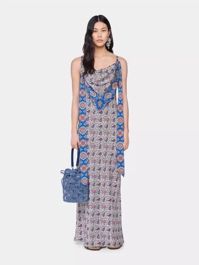 Long dress in printed satin