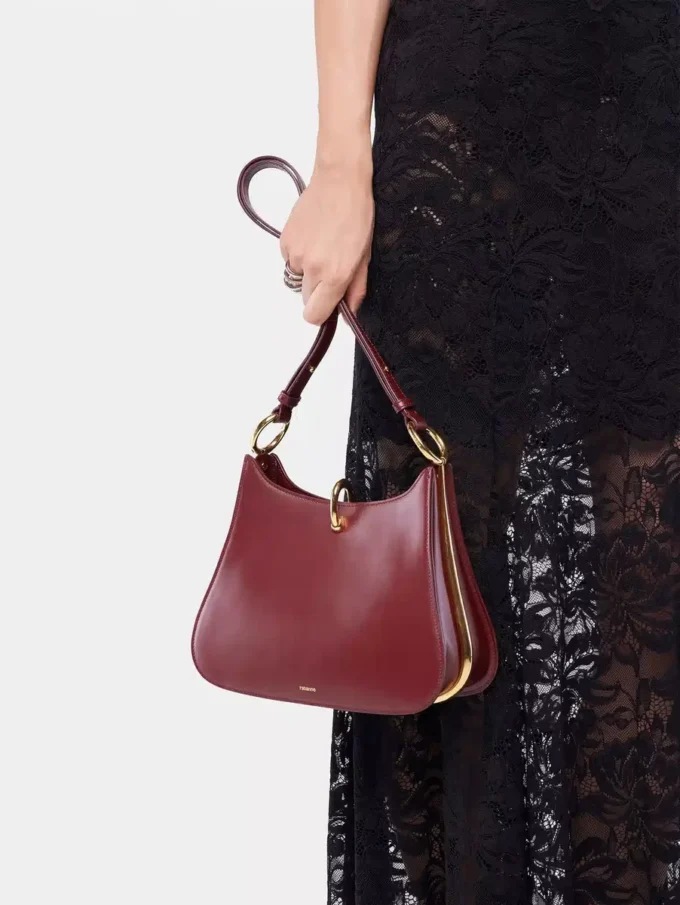 Medium Ring leather bag