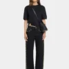Oversize piercing t-shirt