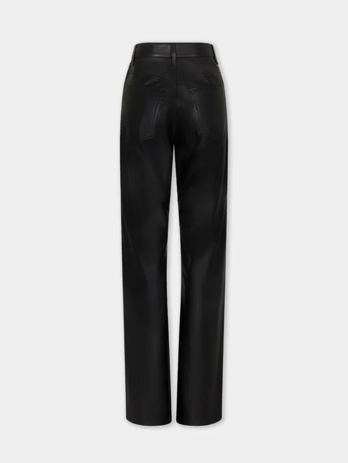 Trousers in leather