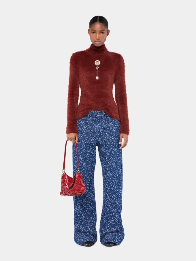 Red Paco shoulder clutch in calfskin leather